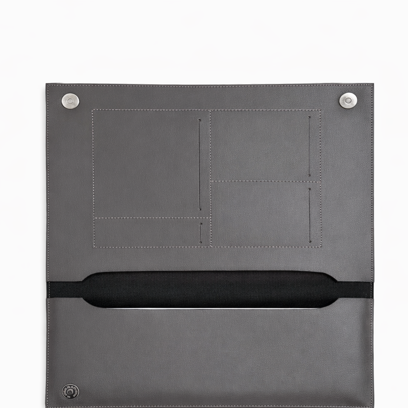 The Minimal Flap Sleeve