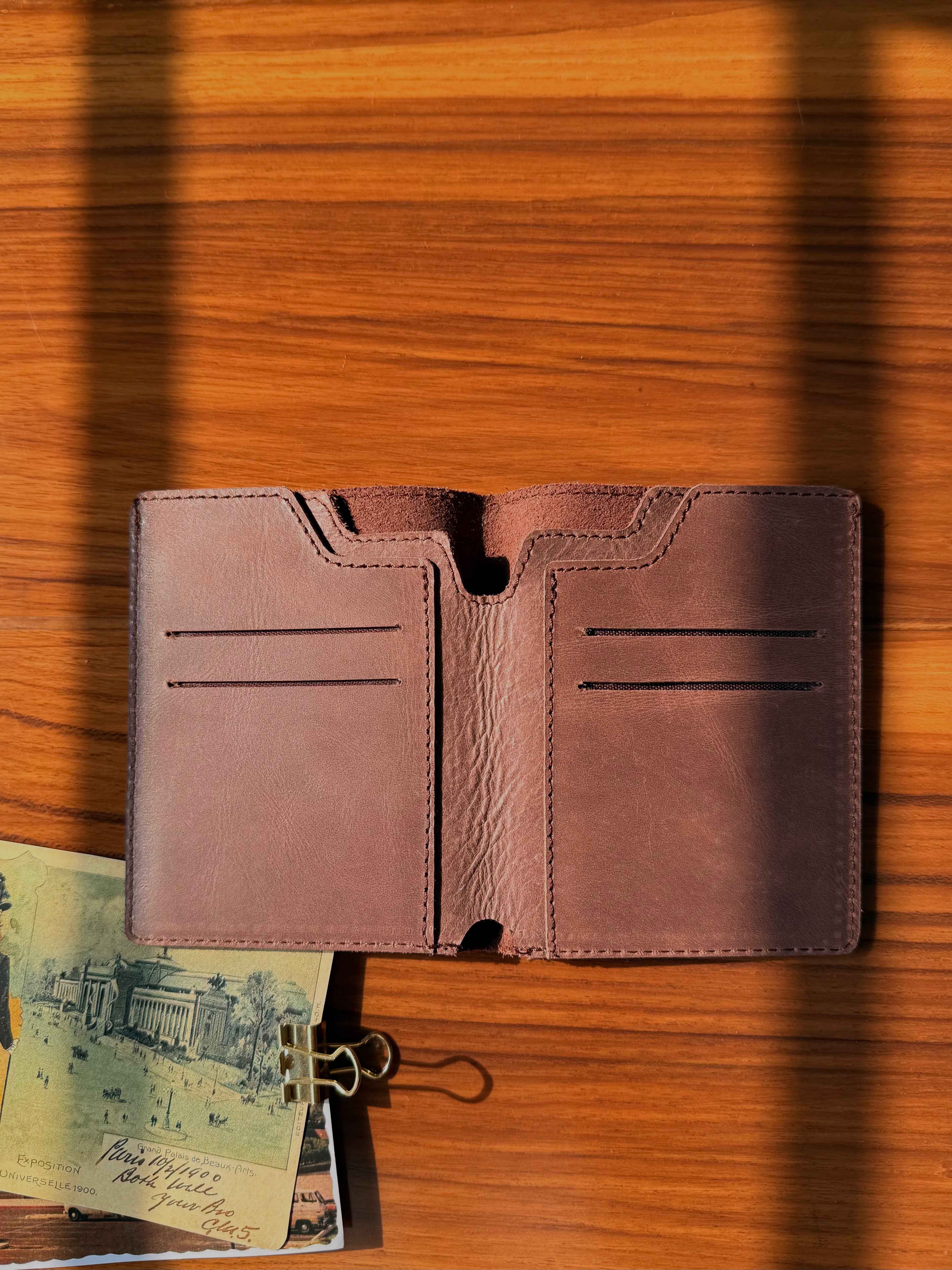 The Slim Wallet - Brown